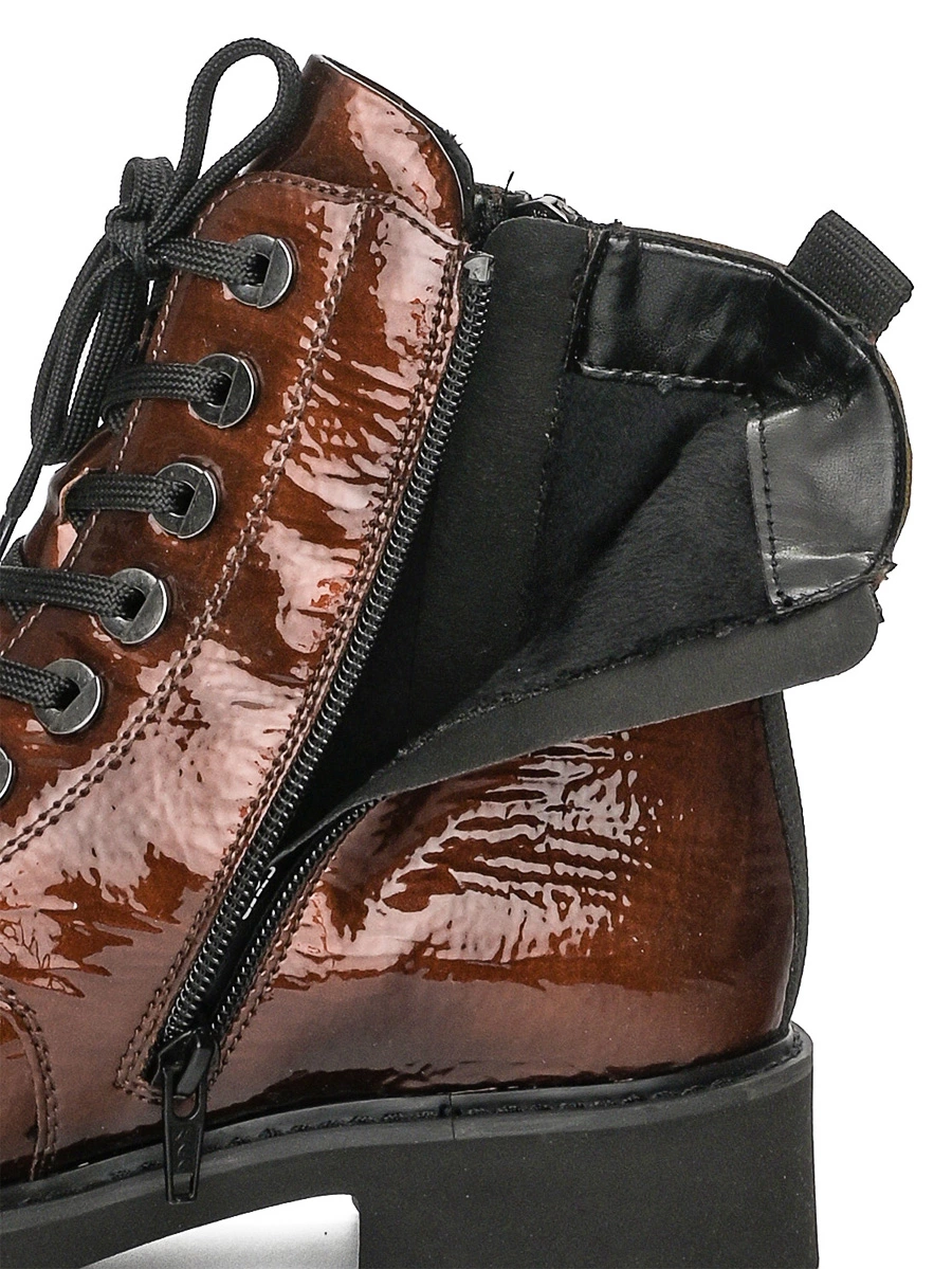 Лаковые коричневые ботинки